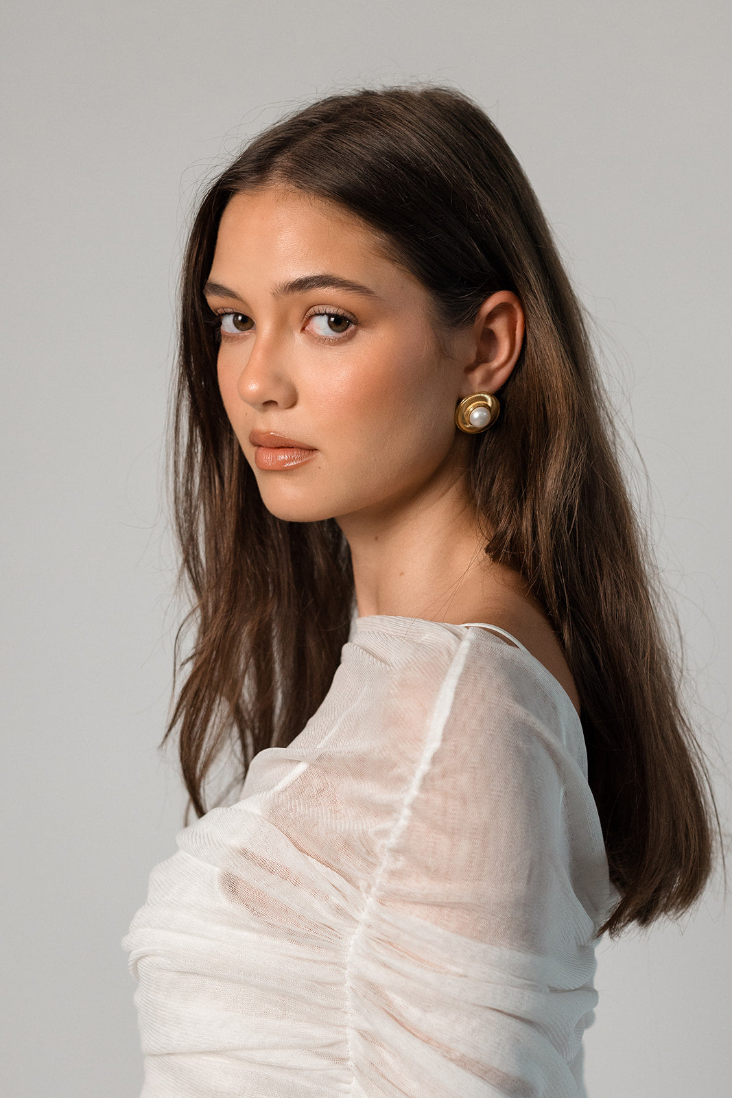 Clio Pearl Stud Earrings