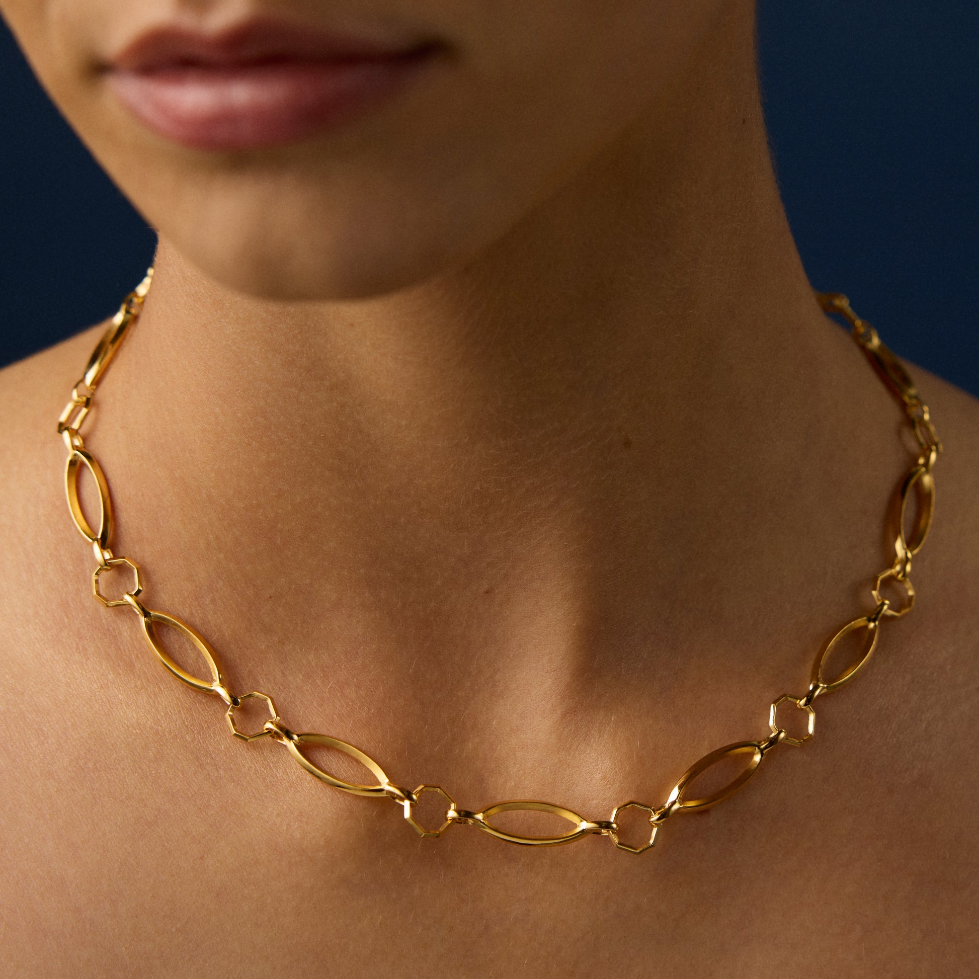 The Vine Necklace Gold