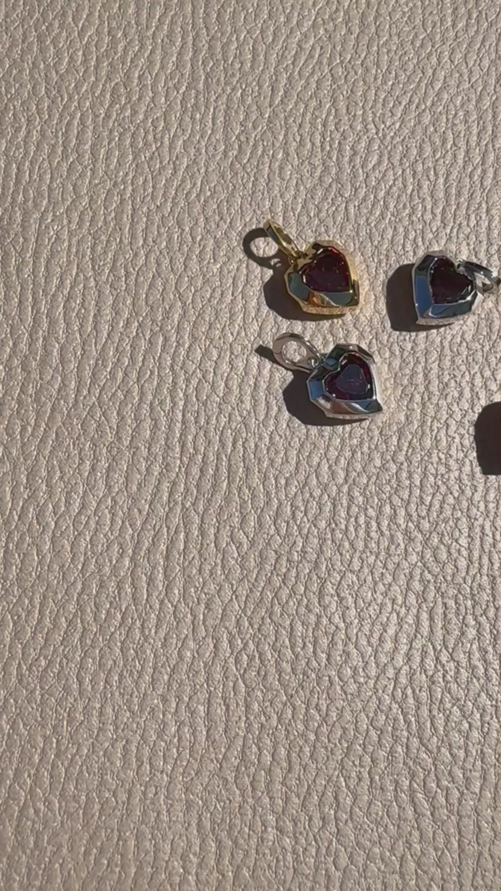 Juliet Heart Pendant + Vine Necklace